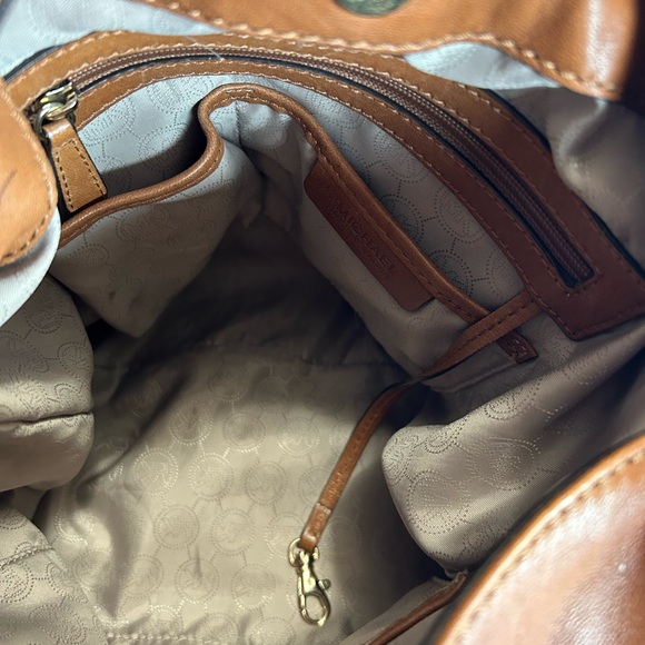 Authentic Michael Kors bag - Picture 6 of 15